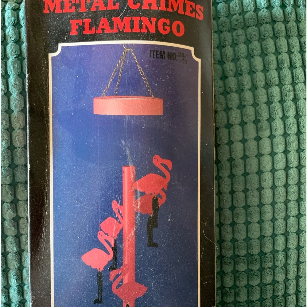 Metal flamingo chimes